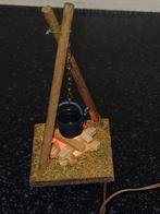 Kampvuur haardvuur kerststal poppenhuis diorama houtvuur, Ophalen of Verzenden, Zo goed als nieuw, 1:50 of kleiner, Figuur of Figuren