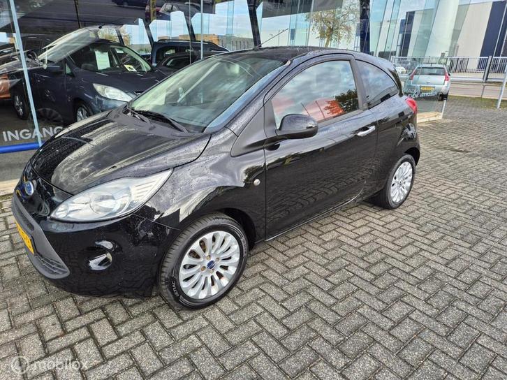 Ford Ka 1.2 Titanium, Auto's, Ford, Particulier, Te koop, Ka, ABS, Airbags, Airconditioning, Alarm, Boordcomputer, Centrale vergrendeling