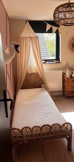Rotan Bed met Matras, Huis en Inrichting, Ophalen, 90 cm, Eenpersoons, Bruin