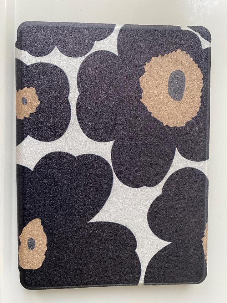 Marimekko hoes voor & achterkant bescherming 12,5 x 17,5 cm, Computers en Software, Tablet-hoezen, Zo goed als nieuw, Bescherming voor- en achterkant