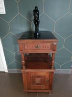 Haltafeltje, nachtkastje met marmer blad, in stijl Art, Huis en Inrichting, Tafels | Sidetables, Ophalen, 50 tot 100 cm, 25 tot 50 cm