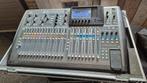 Behringer 32 full size, Ophalen, Zo goed als nieuw, 20 kanalen of meer