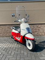 Peugeot Django scooter van 2024 met 3 mnd garantie en slot., Ophalen, Overige modellen, Maximaal 45 km/u, Zo goed als nieuw