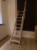 Houten trap 180cm van de grond tot bovenste trede, Doe-het-zelf en Verbouw, Ladders en Trappen, Ophalen, Zo goed als nieuw, 2 tot 4 meter