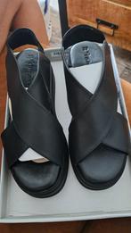 tamaris slipper zwart dikke zool, Kleding | Dames, Schoenen, Ophalen of Verzenden, Nieuw, Zwart