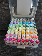 Nieuwe Ohuhu stiften 64 stuks dual tip brush op waterbasis, Hobby en Vrije tijd, Ophalen of Verzenden, Nieuw, Potlood of Stift