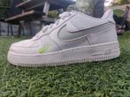 Nike Air Force 1 maat 36,5, Ophalen of Verzenden, Gedragen, Wit
