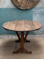 Antieke elegante Franse Wijntafel geheel van eikenhout., Ophalen of Verzenden