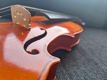 Vintage Viool met Koffer en Strijkstok beschikbaar voor biedingen