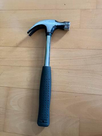 Hamer, nooit gebruikt! beschikbaar voor biedingen
