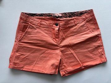 Korte broek – Bella Ragazza - maat: M - Heerlijk luchtig kat beschikbaar voor biedingen