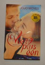 Jojo Moyes, Vier plus één, Ophalen of Verzenden, Nederland, JoJo Moyes, Zo goed als nieuw