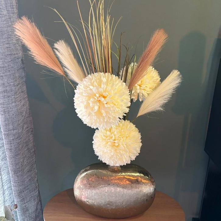 Nieiw! Boeket: Golden Elegance / kunstbloemen inclusief vaas, Huis en Inrichting, Woonaccessoires | Kunstplanten en Kunstbloemen