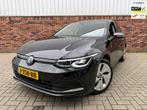 Volkswagen Golf 1.5 eTSI Style |Sfeerverlichting|ACC|, Stof, 4 cilinders, 150 pk, Zwart
