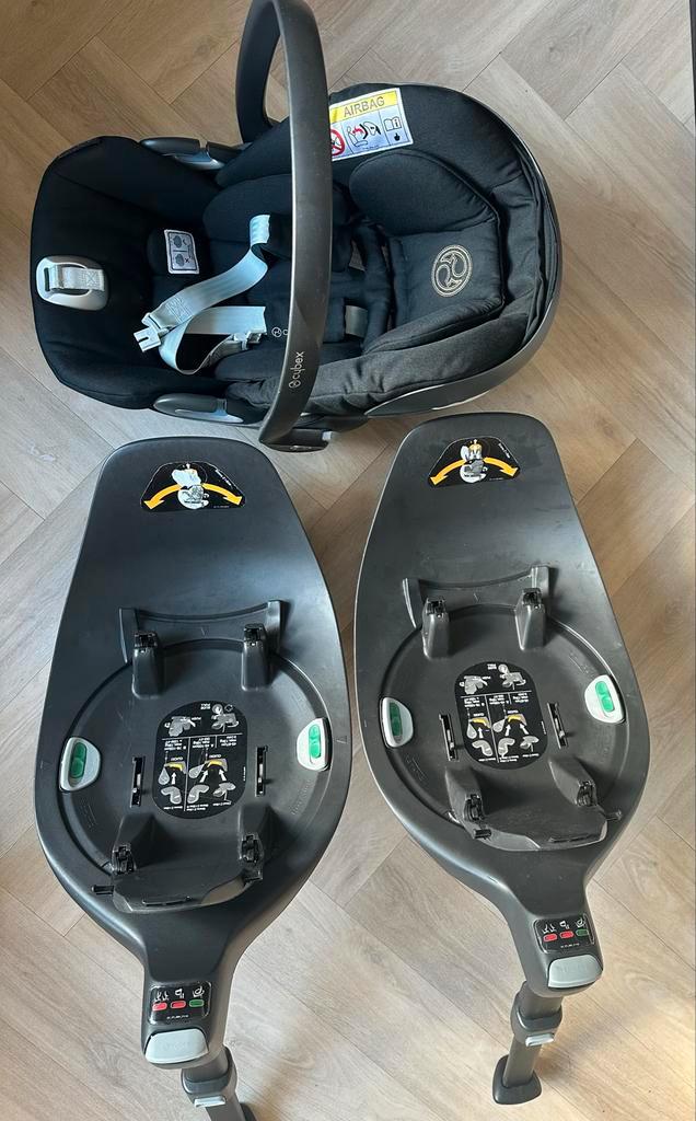 Cybex Cloud Z i-Size Plus autostoel + 2 bases, Kinderen en Baby's, Autostoeltjes, Zo goed als nieuw, Overige merken, 0 t/m 13 kg