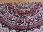 Batik kleed rood beige zwart vogels olifanten India 228x223, Antiek en Kunst, Antiek | Kleden en Textiel, Ophalen of Verzenden