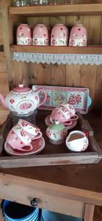 Jet ter Stege servies, Ophalen, Zo goed als nieuw, Overige stijlen, Kop(pen) en/of Schotel(s)