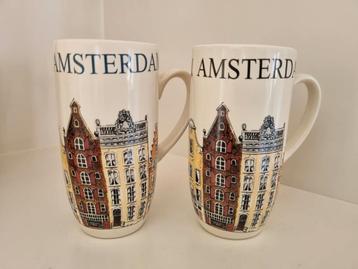 2 bekers mokken Amsterdam beschikbaar voor biedingen