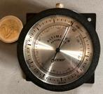 Vintage YCM Altimeter / Barometer, in Kunststof Behuizing, Antiek en Kunst, Antiek | Gereedschap en Instrumenten, Ophalen of Verzenden