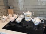 Tea for one, twee theepotten, 1 lichtjeshouder JBS, Ophalen of Verzenden, Zo goed als nieuw, Overige stijlen, Kop(pen) en/of Schotel(s)