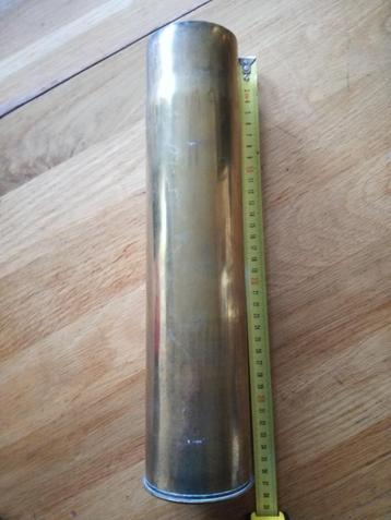 Huls 75 mm veldartillerie 1917 beschikbaar voor biedingen
