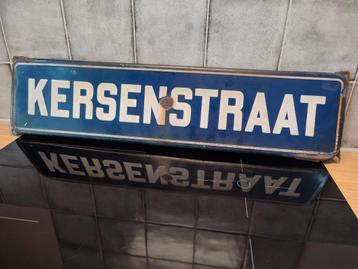 Antieke emaille straatnaambord  beschikbaar voor biedingen