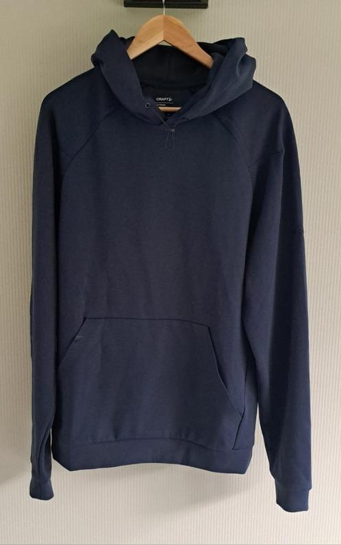 Craft Hoodie in maat M – Donkerblauw & Splinternieuw!, Kleding | Heren, Truien en Vesten, Nieuw, Maat 48/50 (M), Blauw, Ophalen of Verzenden