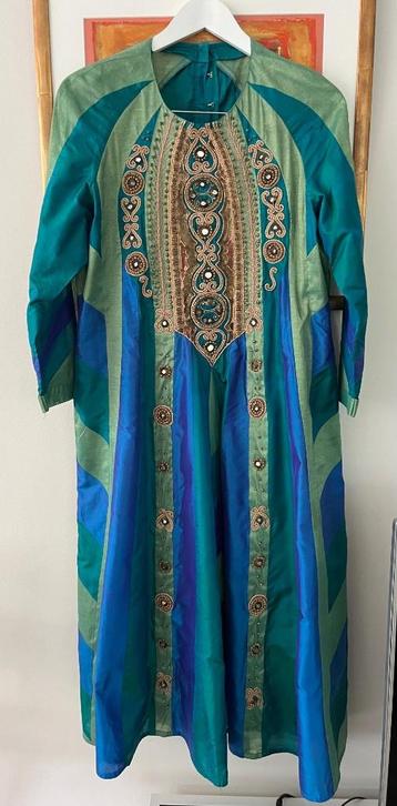 INDIANSE JURK  beschikbaar voor biedingen