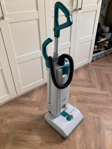 Makita DVC560 Accu Stofzuiger beschikbaar voor biedingen