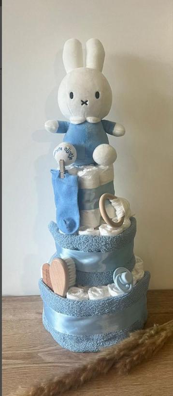 Luiertaart Nijntje Blauw - Kraamcadeau beschikbaar voor biedingen