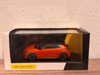 Opel Corsa-e F Orange Minichamps 1:43, Hobby en Vrije tijd, Modelauto's | 1:43, Ophalen of Verzenden, Zo goed als nieuw, Auto
