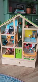 Hape houten poppenhuis met meubels en poppetjes, Kinderen en Baby's, Speelgoed | Poppenhuizen, Ophalen of Verzenden, Gebruikt