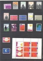 Nederland 1971 + 1972, Postzegels en Munten, Postzegels | Nederland, Na 1940, Ophalen of Verzenden, Postfris