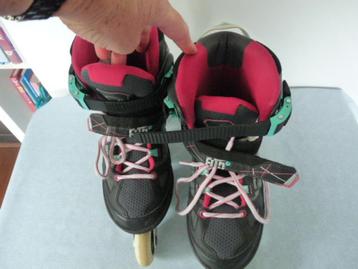 OXELO verstelbare Fit 5 zwart met roze  Fitness-skates zgan beschikbaar voor biedingen