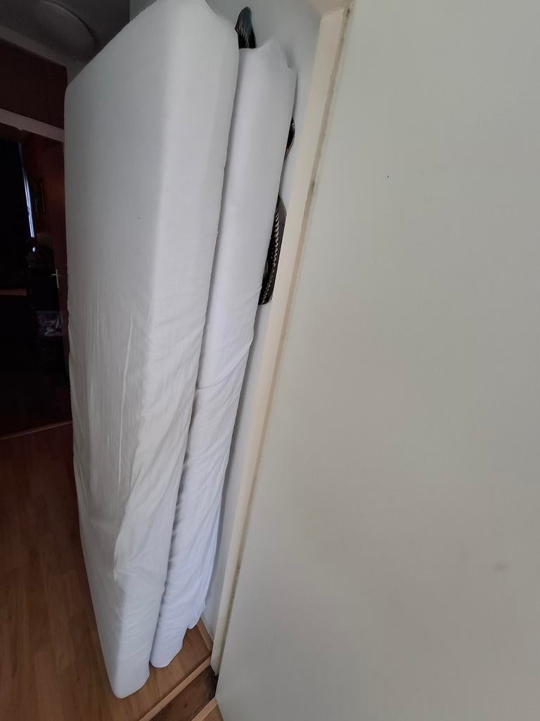 Ikea 1-persoonsbed met 2 matrassen - Zo goed als nieuw!, Ophalen, 90 cm, Eenpersoons, Zo goed als nieuw
