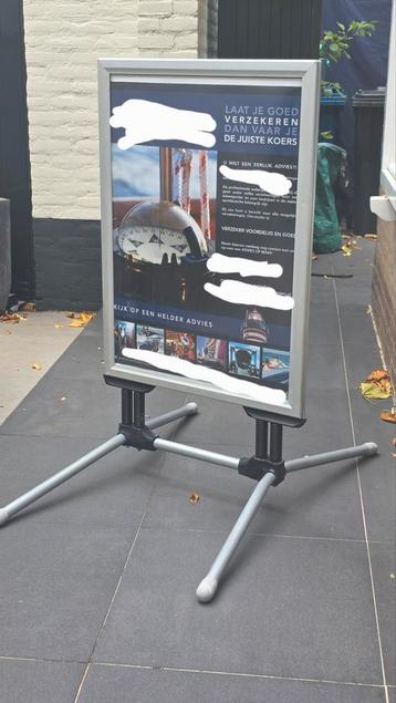 Reclamebord / stoepbord beschikbaar voor biedingen