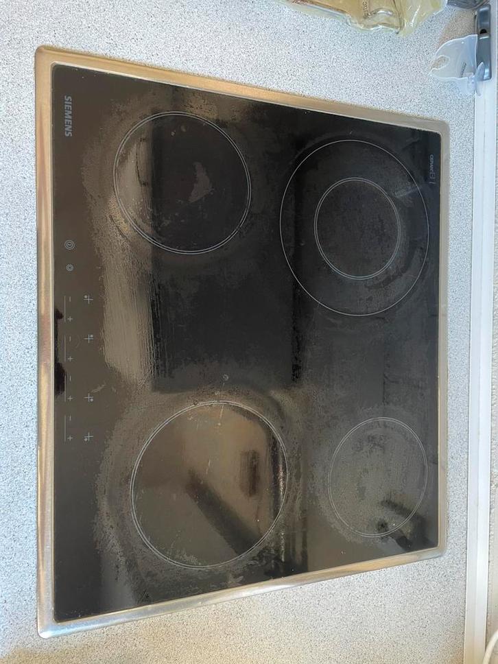 Siemens keramische kookplaat 1 fase normale stekker /perilex, Witgoed en Apparatuur, Kookplaten, Vrijstaand, Inductie, 4 kookzones
