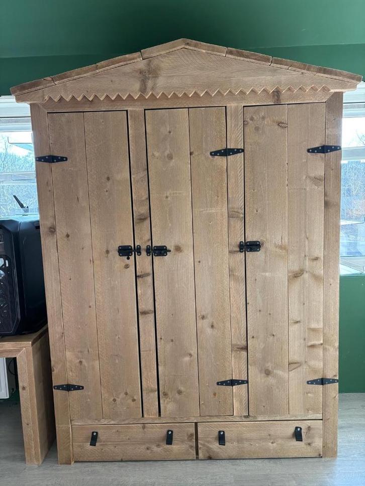 Steigerhout kledingkast, Kinderen en Baby's, Kinderkamer | Commodes en Kasten, Zo goed als nieuw, Kast, 105 cm of meer, 100 cm of meer