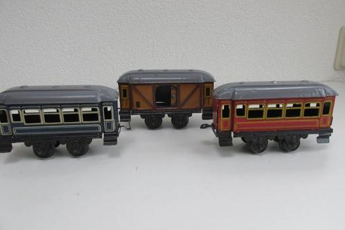 ZELZAAM  3 x J.A.J.wagons voor spoor 0 ( issmayer nurnberg ), Antiek en Kunst, Antiek | Speelgoed, Ophalen of Verzenden