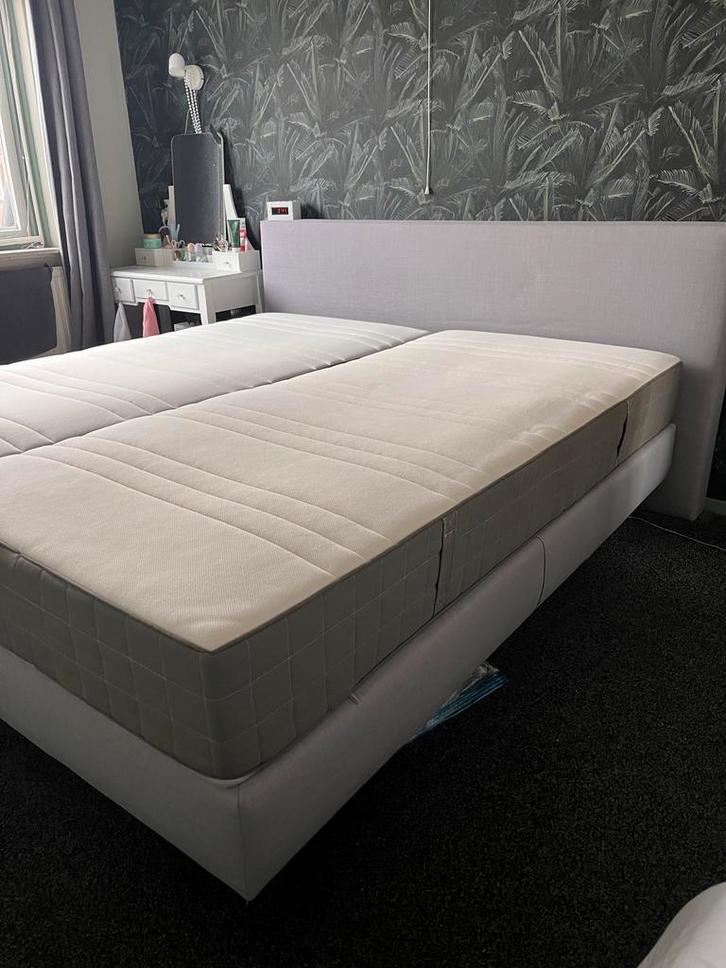 Norma Elektrisch Verstelbaar Bed 180x200, Huis en Inrichting, Slaapkamer | Bedden, Gebruikt, Tweepersoons, 180 cm, 200 cm, Stof