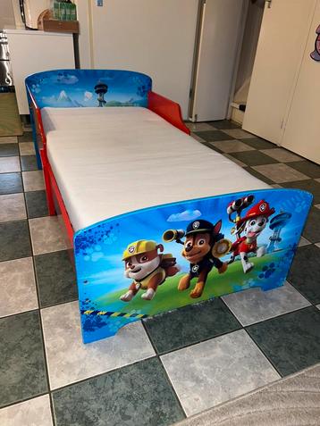 Paw patrol kinderbed 70x140 met matras beschikbaar voor biedingen
