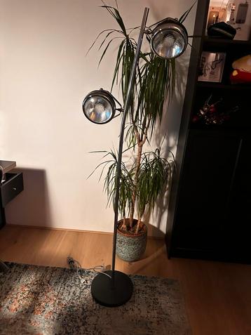 Motorkoplamp Vloerlamp beschikbaar voor biedingen