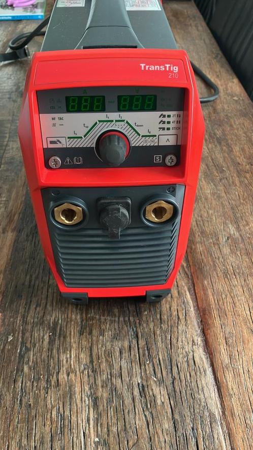 Fronius TT210 bj 2023 in nieuw staat, Doe-het-zelf en Verbouw, Gereedschap | Lasapparaten, Zo goed als nieuw, Tig, Ophalen of Verzenden