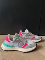 Philippe Model sneakers mt 36 zgan, Kleding | Dames, Schoenen, Ophalen of Verzenden, Grijs, Philippe Model, Sneakers of Gympen