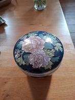 Mooie Bloemen Kom met Deksel hgt 15cm doorsnee 20cm, Ophalen of Verzenden