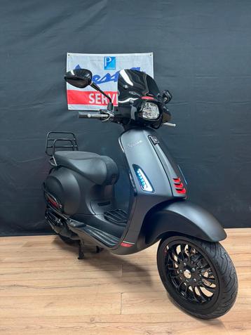 Vespa sprint | 80cc | Begrenzer | Full option | LAGE KM beschikbaar voor biedingen