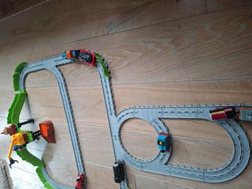Thomas de trein en zijn vriendjes!! beschikbaar voor biedingen