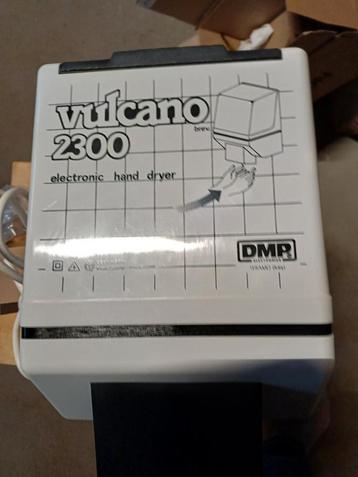 handdroger vulcano 2300 electronic  nieuw.  handdroger beschikbaar voor biedingen