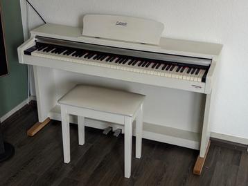 Entrada D100A piano (Oostendorp Wezep) + krukje (88 toetsen) beschikbaar voor biedingen