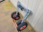 Centreer set trailer o.a voor pega trailer Met dubbele boegw, Watersport en Boten, Ophalen, Gebruikt